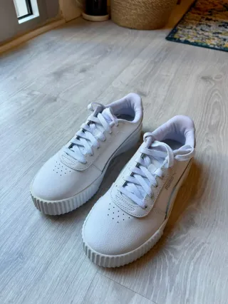 Zapatillas Puma Blancas Talla 39, Nuevas