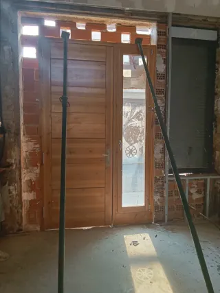 Puertas y portones de madera