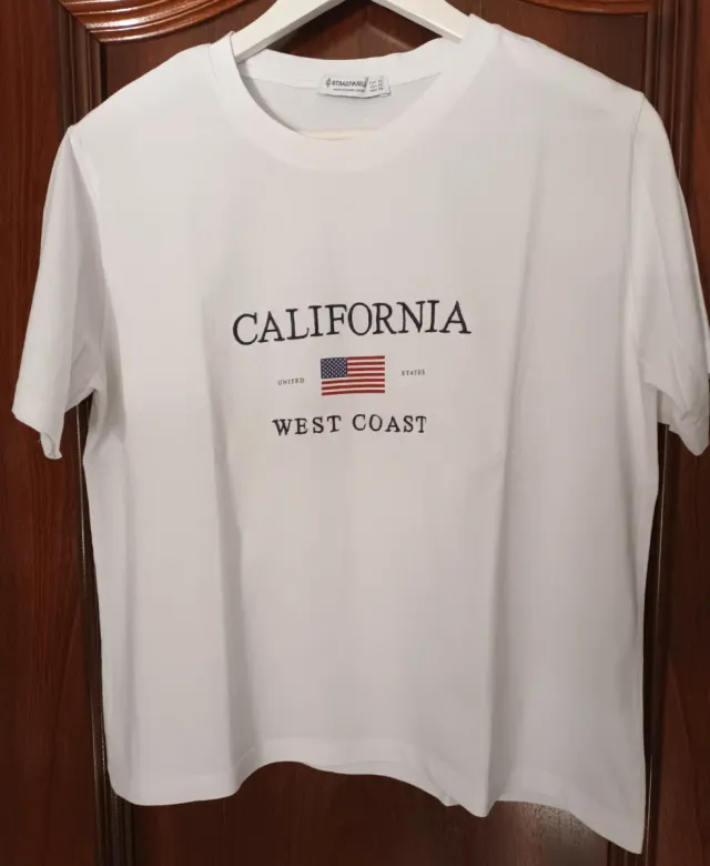 Camiseta Stradivarius California West Coast