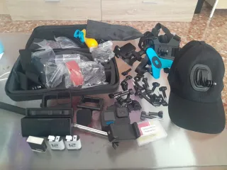 GoPro Hero 12 + Accesorios
