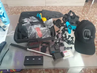 GoPro Hero 12 + Accesorios