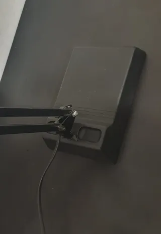 Lampada da tavolo vintage metallo/plastica nera