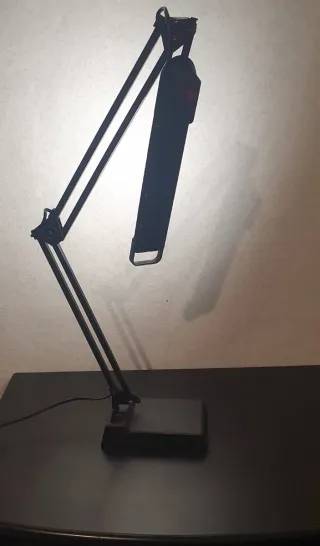 Lampada da tavolo vintage metallo/plastica nera