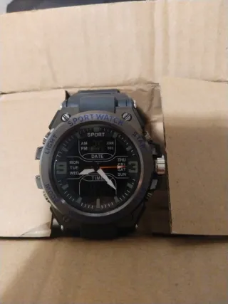 Reloj Sport Watch Negro Sin Estrenar.7€