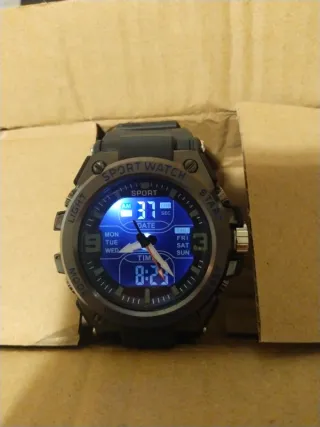 Reloj Sport Watch Negro Sin Estrenar.7€