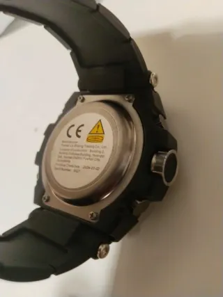 Reloj Sport Watch Negro Sin Estrenar.7€