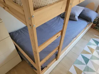 Litera de madera Ikea Mydal