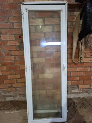 Puerta de aluminio con cristal medidas 2mx70