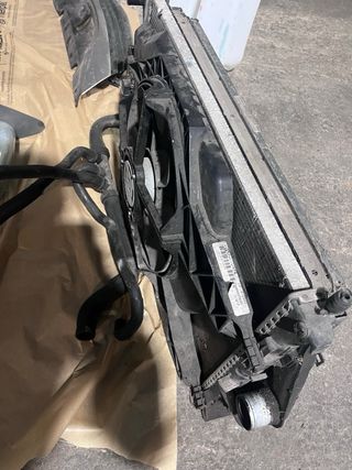 Conjunto radiadores Laguna 2