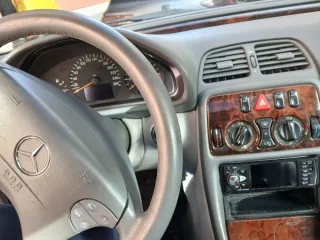 Mercedes-Benz  CLK 2000
