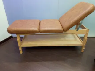 Camilla fija para tratamiento esteticos