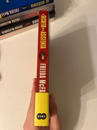 El secreto de la asistenta (La asistenta 2)