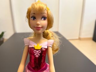 Muñeca Princesa Aurora Bella Durmiente