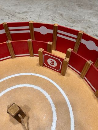 Plaza de Toros y Camión Juguete