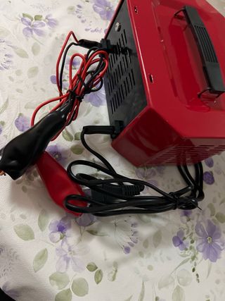 Cargador Baterías Tronic T6 6A Coche