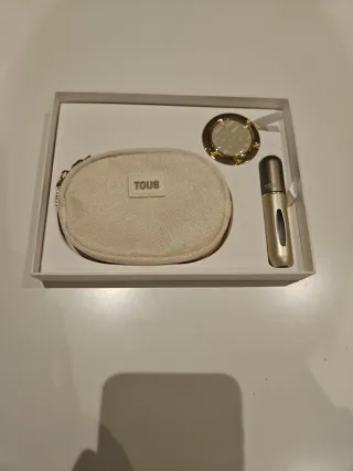 Set Tous con monedero, portabolsos y atomizador