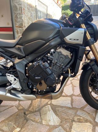 HONDA CB 650 R E-CLUTH