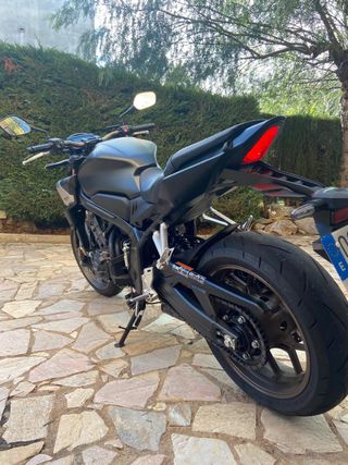 HONDA CB 650 R E-CLUTH