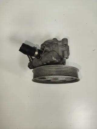 Bomba de dirección asistida Audi A4 2.0 t de 2007