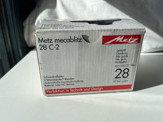Flash Metz Mecablitz 28-C 2 y filtros de regalo