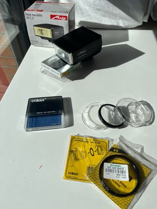 Flash Metz Mecablitz 28-C 2 y filtros de regalo