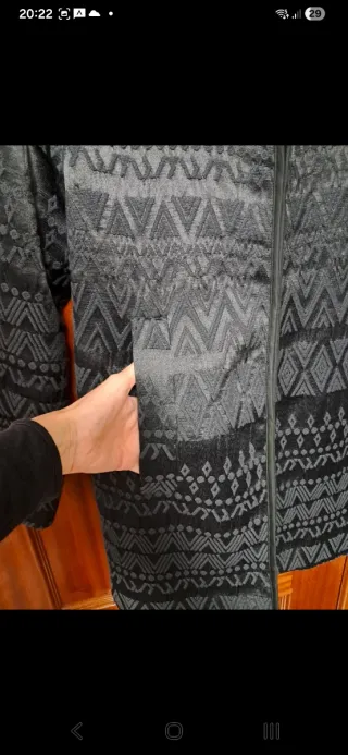 Chaqueta bordada oversize