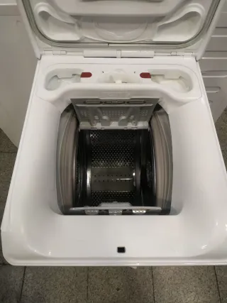 Lavadora Carga Superior AEG 7kg A+++