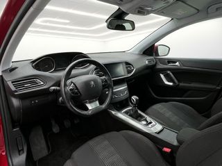 Peugeot 308 5p Allure Pack BlueHDI 130 S&S