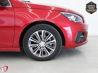 Peugeot 308 5p Allure Pack BlueHDI 130 S&S