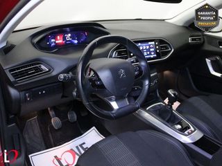 Peugeot 308 5p Allure Pack BlueHDI 130 S&S