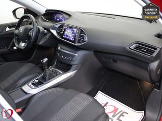 Peugeot 308 5p Allure Pack BlueHDI 130 S&S