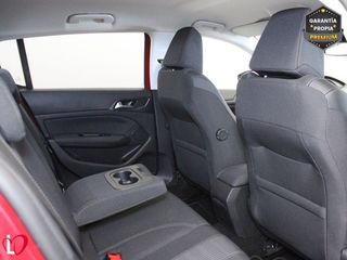 Peugeot 308 5p Allure Pack BlueHDI 130 S&S