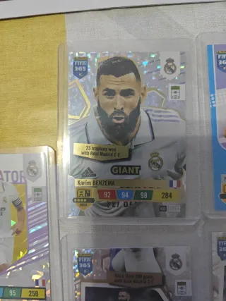 5 Cromos Benzema Adrenalyn FIFA 22-23