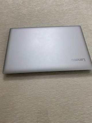 Portátil Lenovo Plata Seminuevo 15 pulgadas