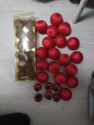 Lote Adornos Navideños Rojos y Dorados