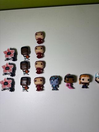 Kinder Joy Stranger Things Figuras