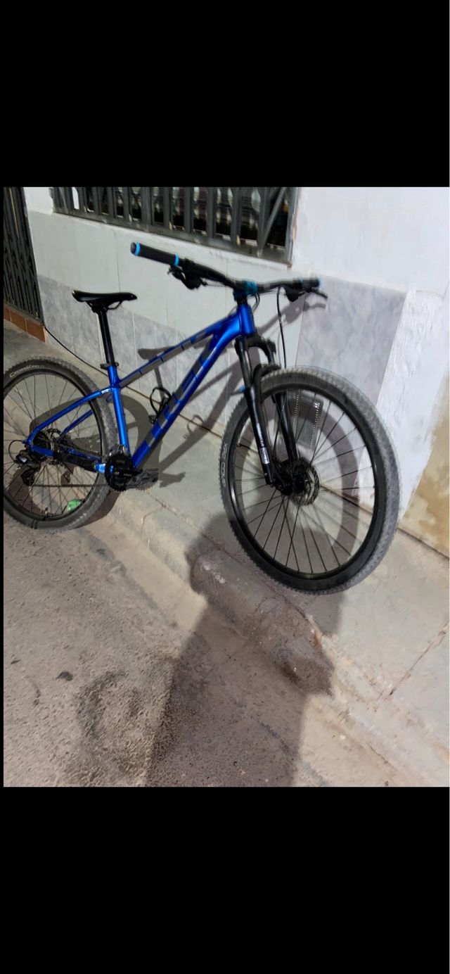 Bicicleta Trek Marlin 6
