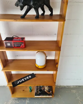 Estantería Pino Melis. Vintage 70s.