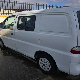 Hyundai H-1 2005