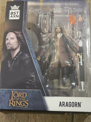 Figura Aragorn El Señor de los Anillos BST AXN