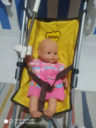 Muñeca Famosa + carrito + peluche, 19€ !