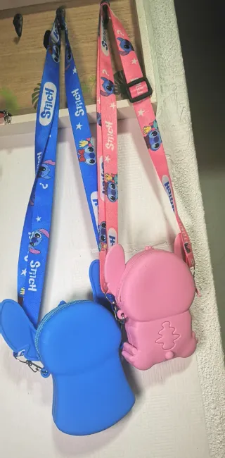 Bolsos Disney con asa regulable