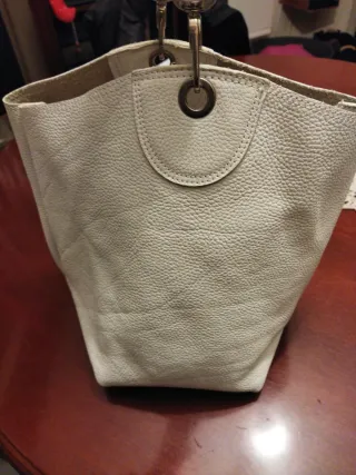 Bolso de mano Sonia Modell blanco de cuero.