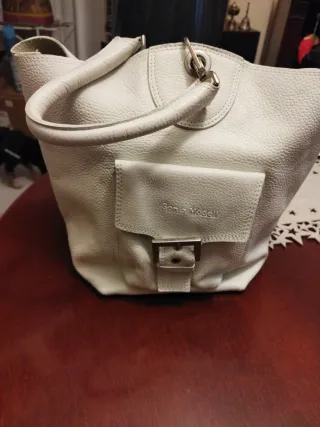 Bolso de mano Sonia Modell blanco de cuero.