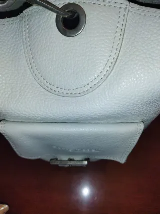 Bolso de mano Sonia Modell blanco de cuero.