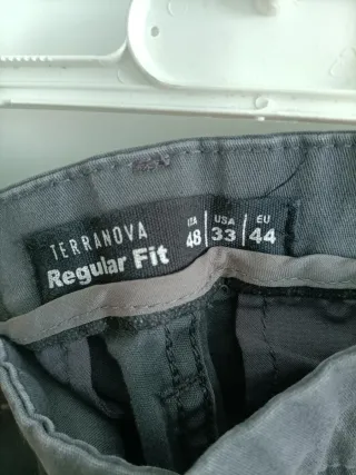 Pantaloni uomo grigi taglia 44 e 50