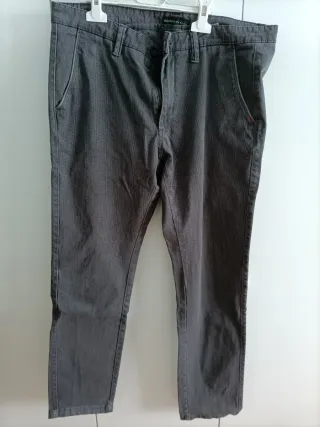 Pantaloni uomo grigi taglia 44 e 50