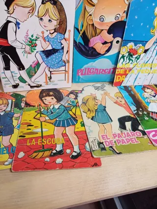 LOTE DE ANTIGUOS CUENTOS INFANTILES, AÑOS 70