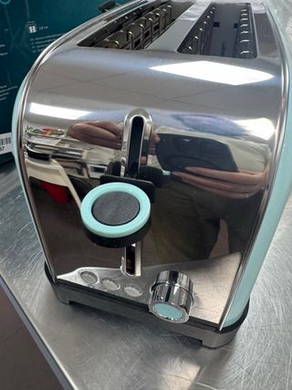 Tostadora Cecotec Toastin' Time Azul abollada