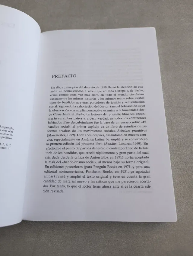 BANDIDOS - ERIC J. HOBSBAWM